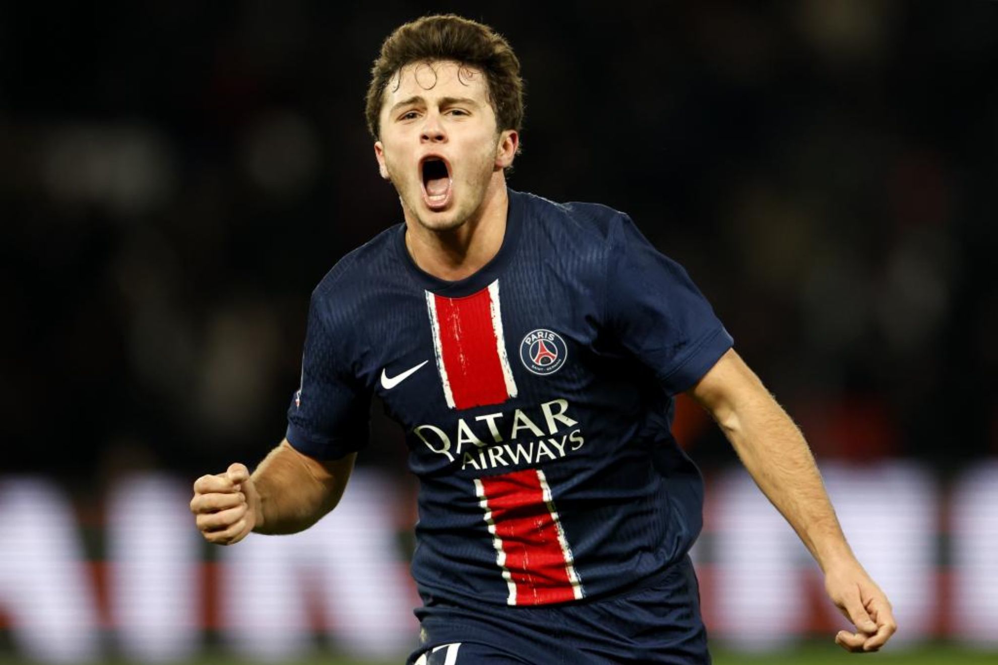 球分别由四 球分别由四